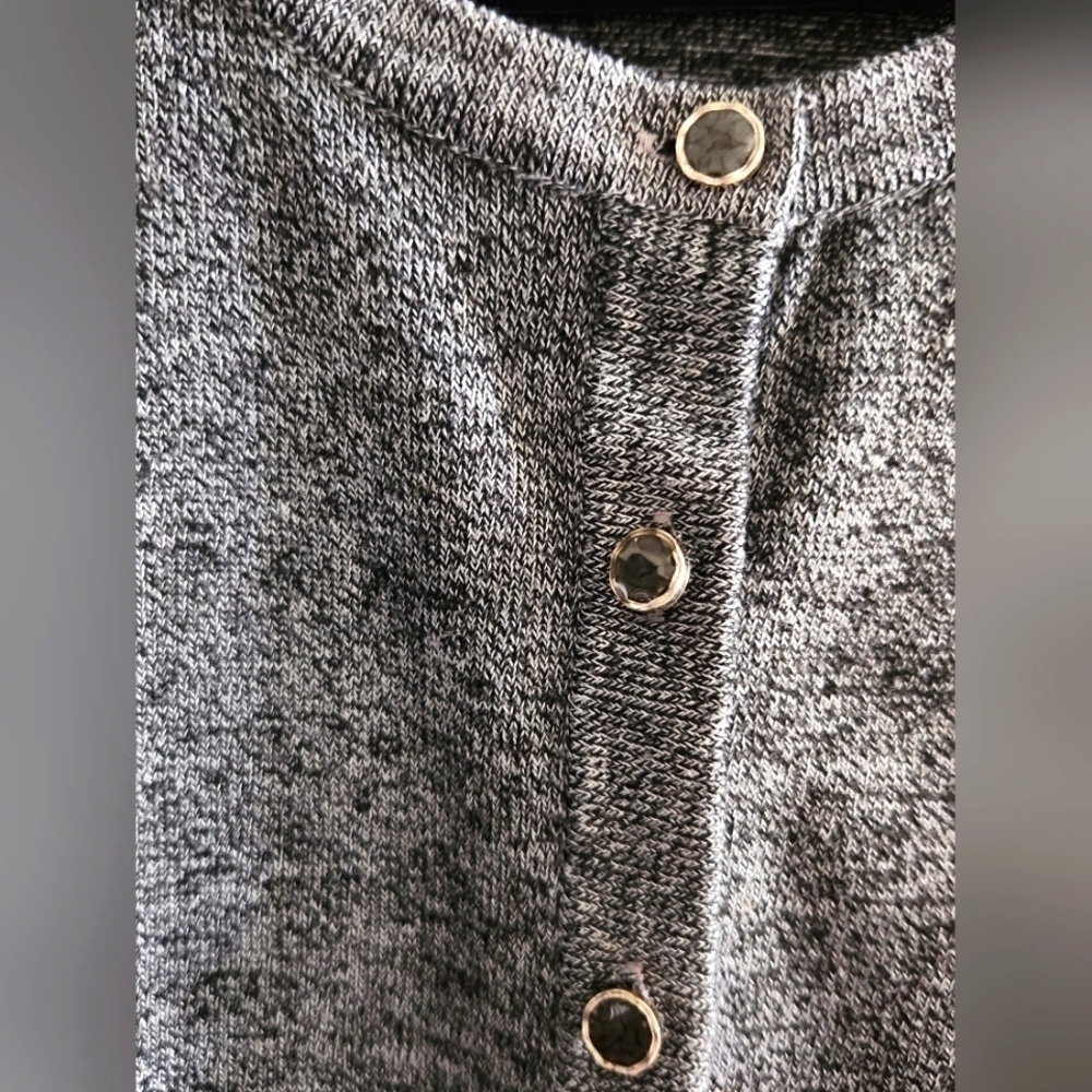 Anna Rose Gray Lightweight Button Front Cardigan Sweater Women’s Large - Picture 6 of 10